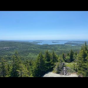 Meet your Posher, Leeza